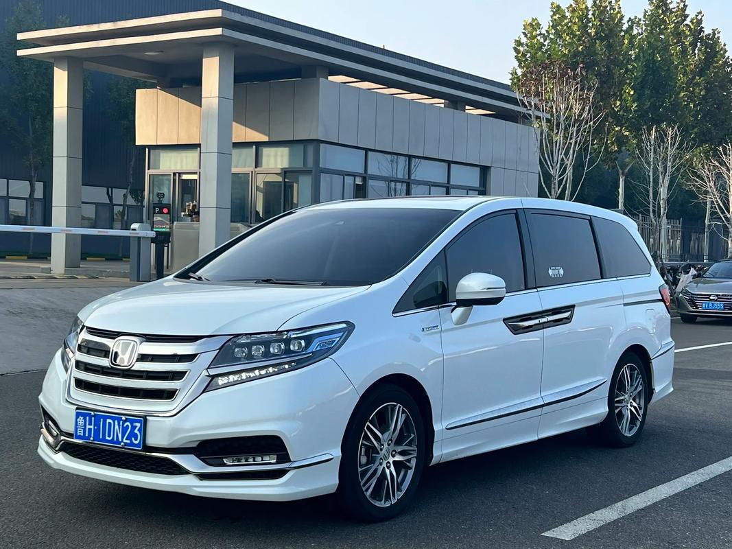 2020款艾力绅大改款/2020款艾力绅大改款图片