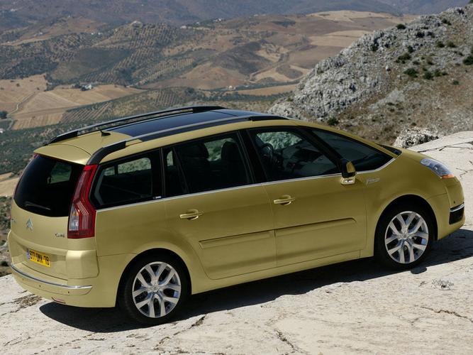 雪铁龙毕加索07款,雪铁龙毕加索2007款16