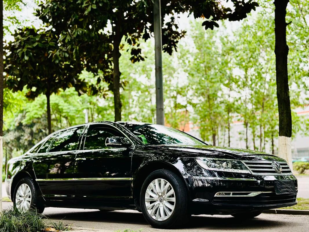 辉腾汽车报价及图片 辉腾汽车报价及图片新款