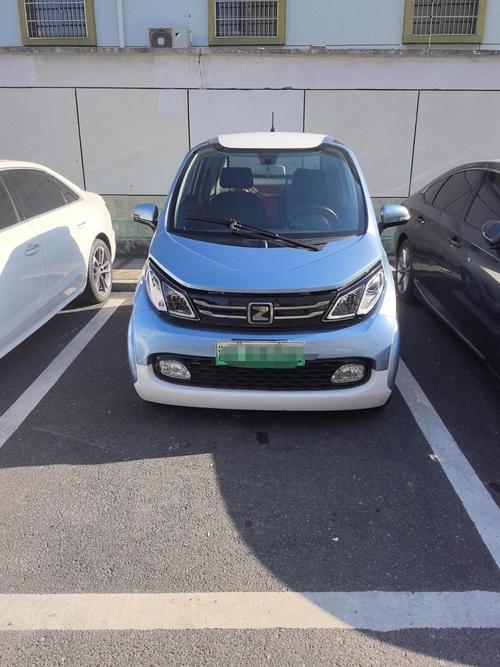 众泰e200参数配置(众泰e200参数配置详情)