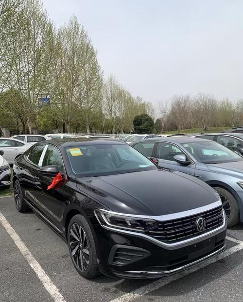 帕萨特330tsi精英版(新款帕萨特330tsi精英版)