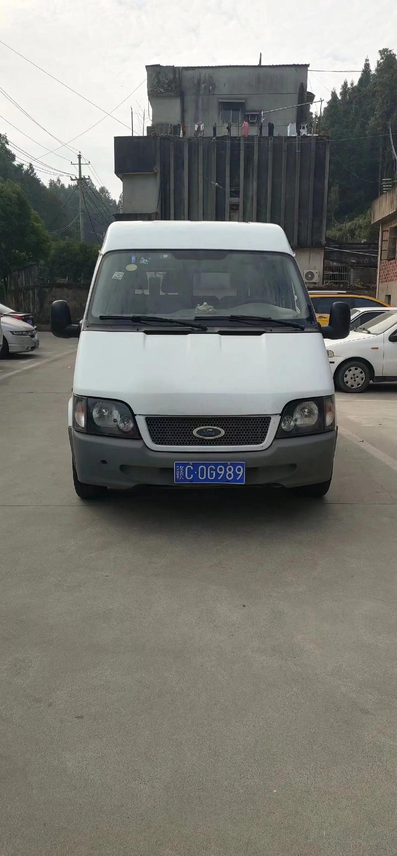 江铃全顺6座柴油图片(江铃全顺6座柴油图片及价格)