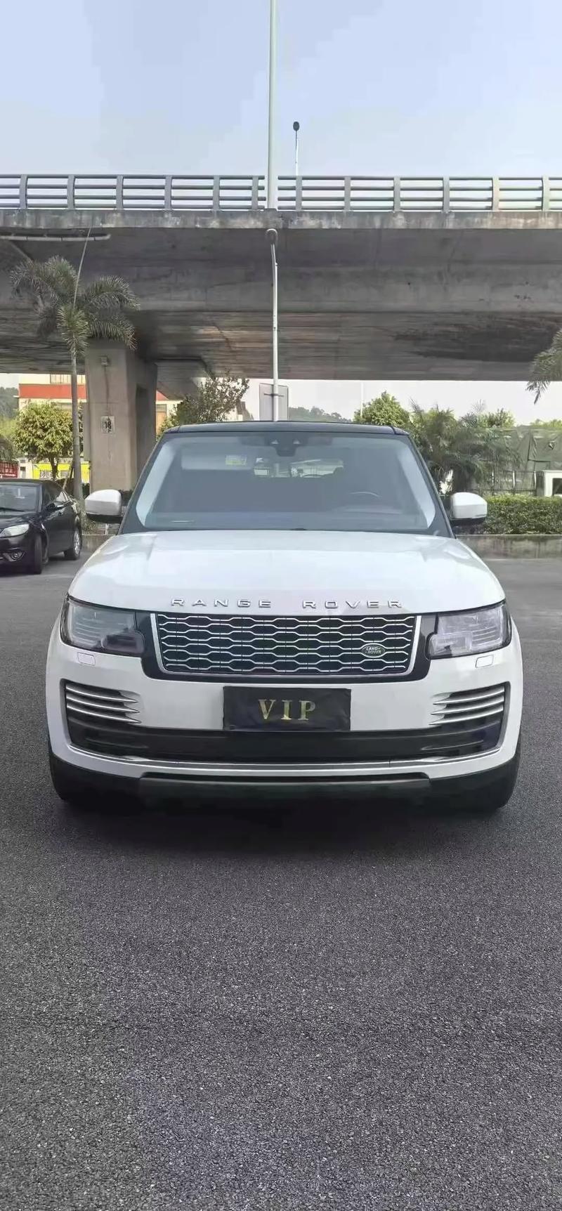 路虎揽胜最贵的多少钱/路虎揽胜最豪华的是哪一款