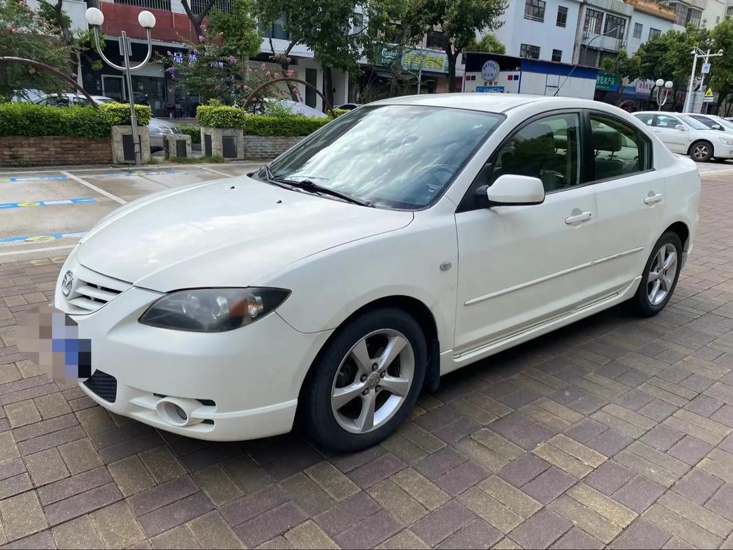 马自达3历代车型/马自达3最老款