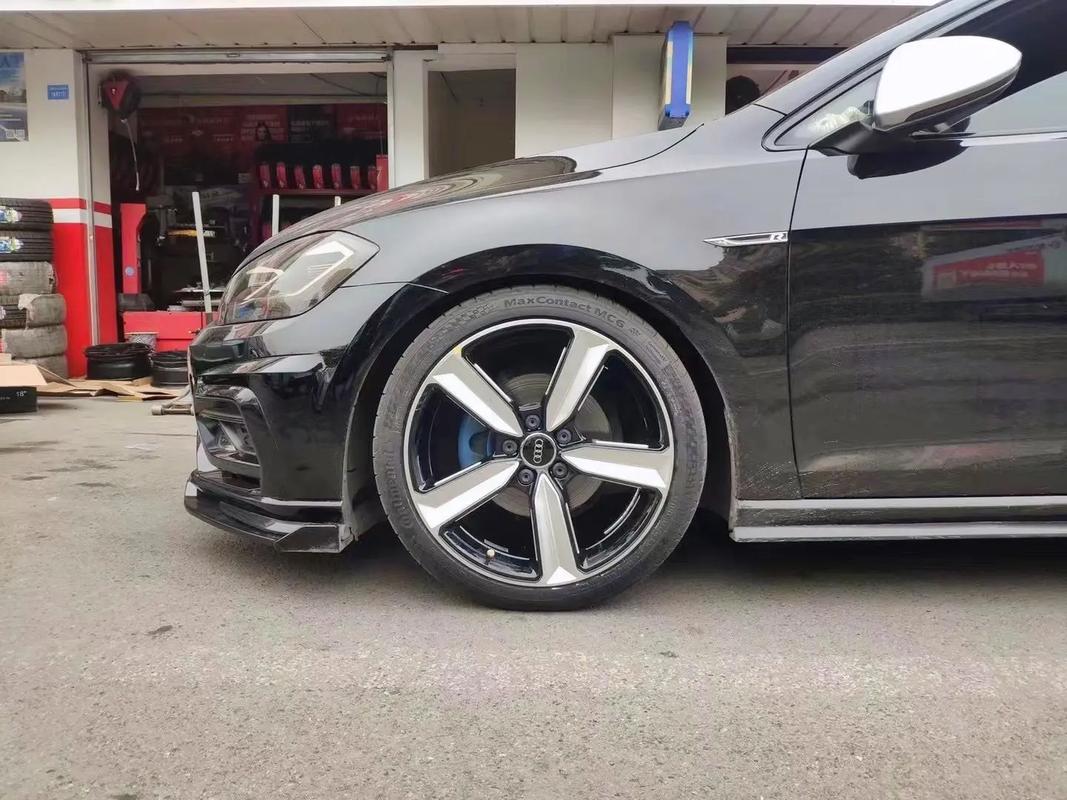 【高尔夫改装轮毂,高尔夫改轮毂改多大的】