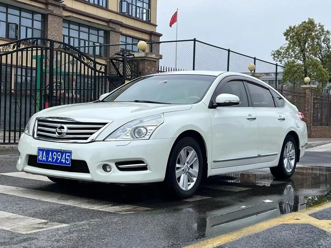 12款尼桑天籁的图片,12款尼桑天籁多少钱