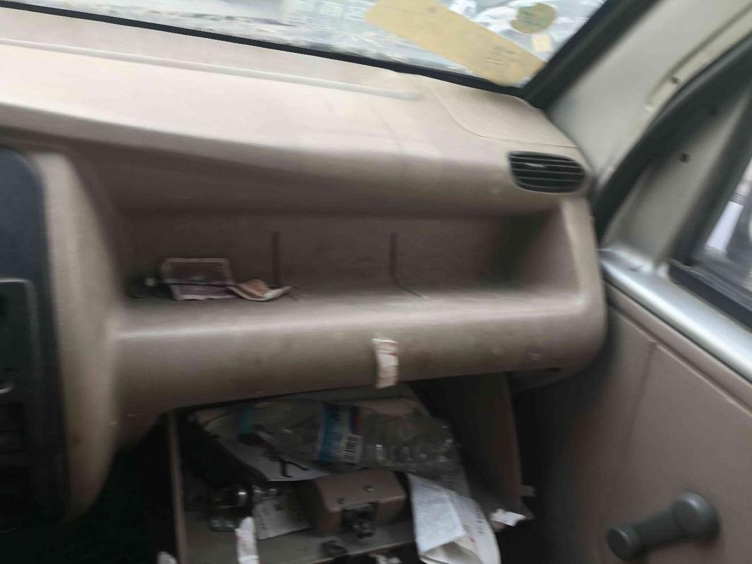 东风小康风光560/东风小康风光obd接口在哪里?