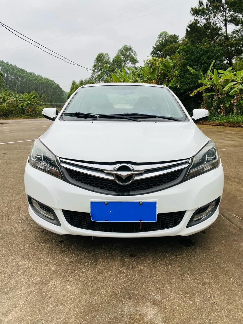 14年海马m3二手值多少钱 2014款的二手海马m3多少钱