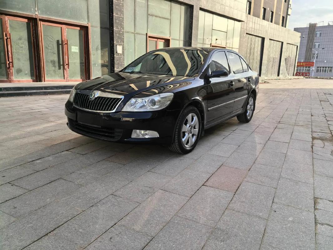 12年斯柯达明锐值得买吗 12年斯柯达明锐新车多少钱