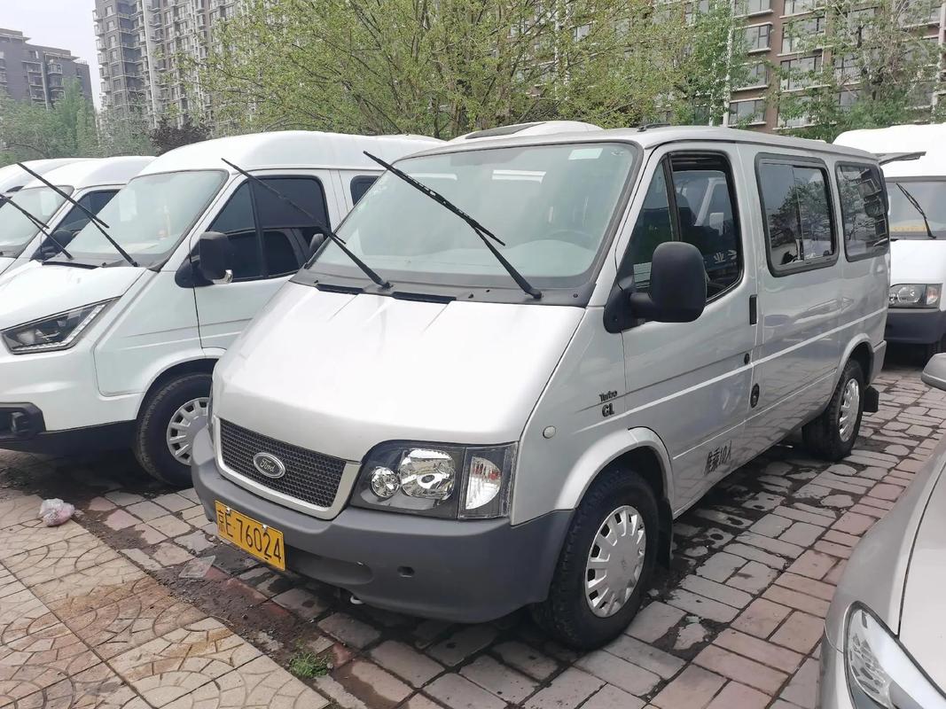 出售北京全顺个人二手车 北京二手全顺个人10座出售